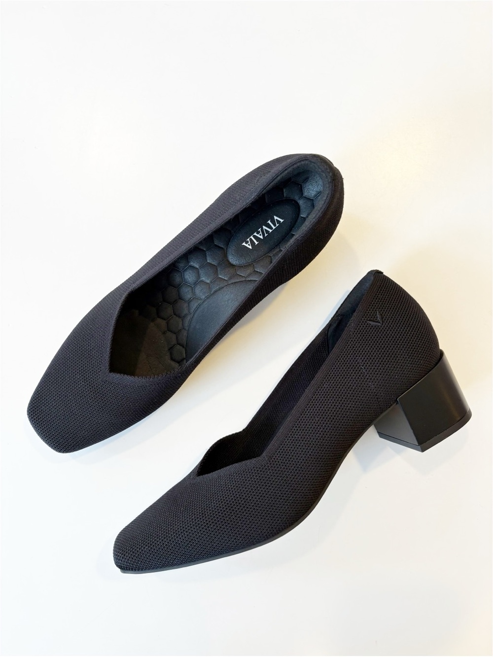 Vivaia || Square-Toe Stress Free Chunky Heels Megan Black 39 US 8